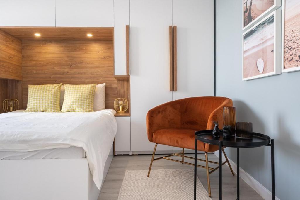 Piata Romana, Two Bedrooms Apartment บูคาเรสต์ ภายนอก รูปภาพ